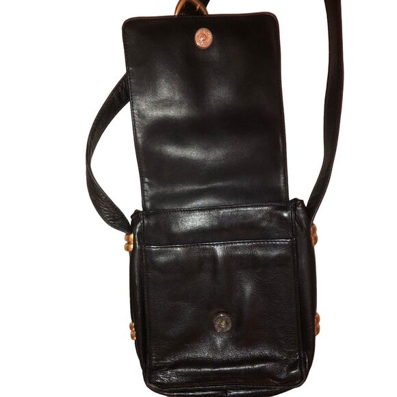 Preswick & Moore Buttery Soft Black Leather Crossbody Bag Purse With Gold Accent - Picture 2 of 9
